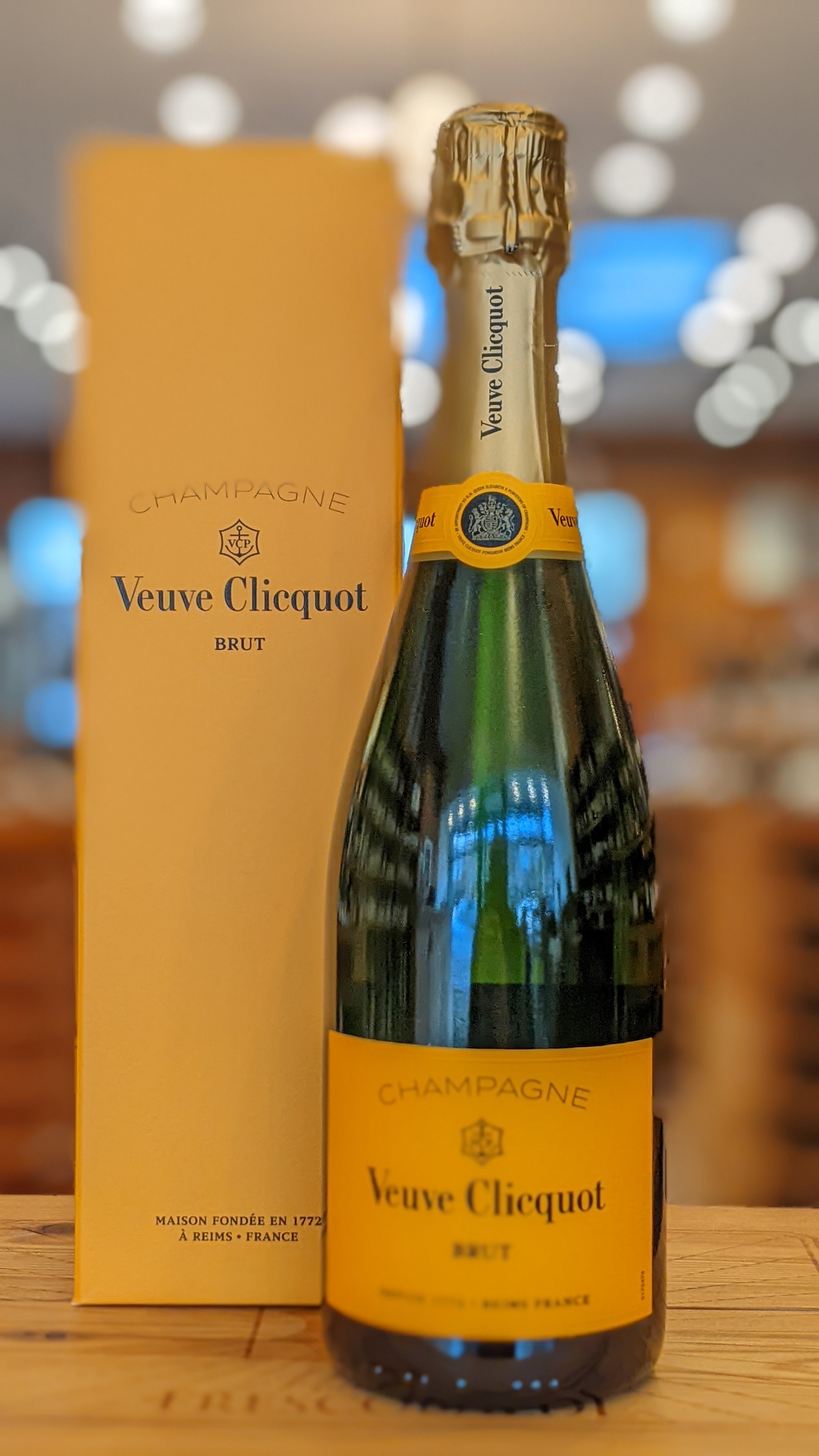 Veuve Clicquot Yellow Label Brut NV – Horseneck Wine and Spirits
