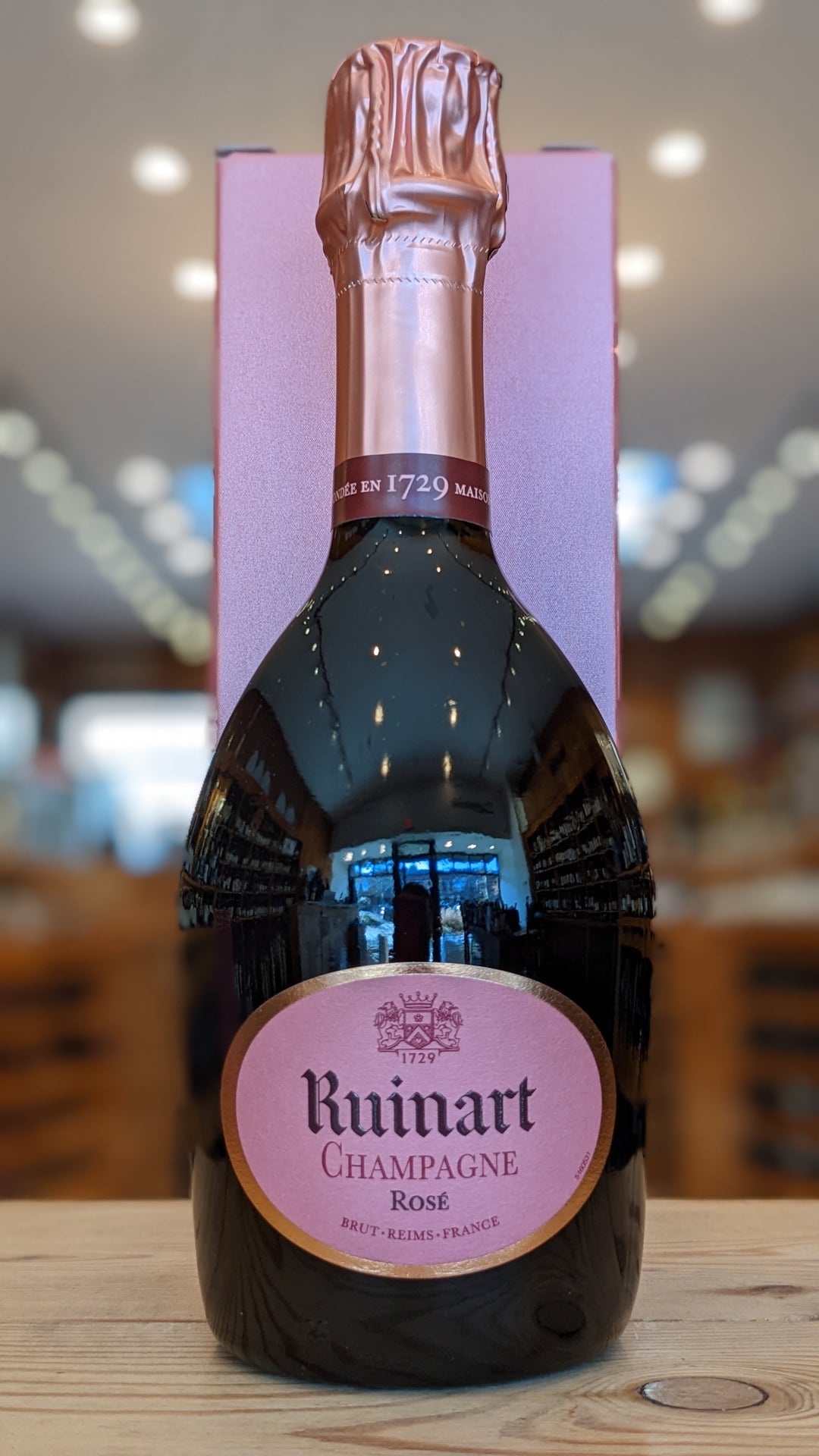 Ruinart Champagne Rosé 750ml Ruinart Brut Rose NV 375ml – Horseneck Wine and Spirits